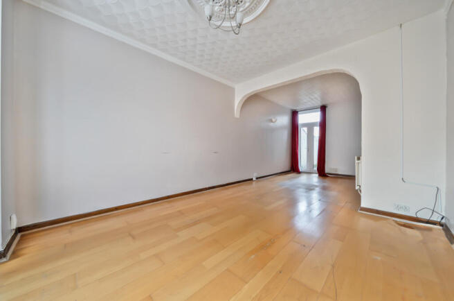 1422119-1-69a7fb5...
