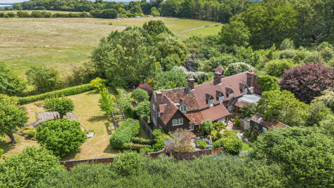 Hitchwood Cottages, Preston, SG4