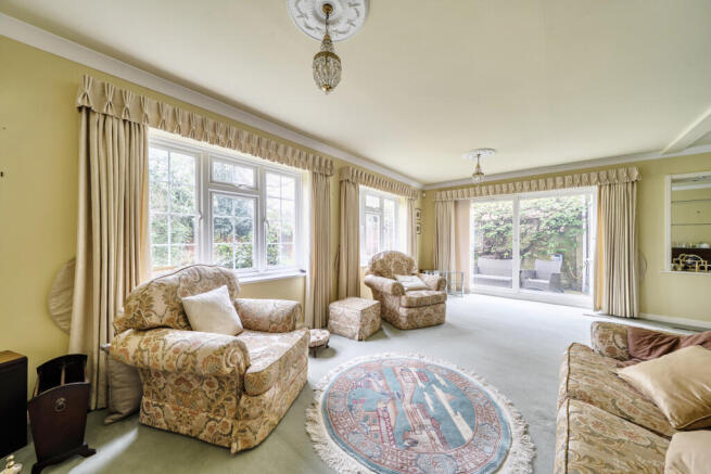 1429165-10-69c6af...