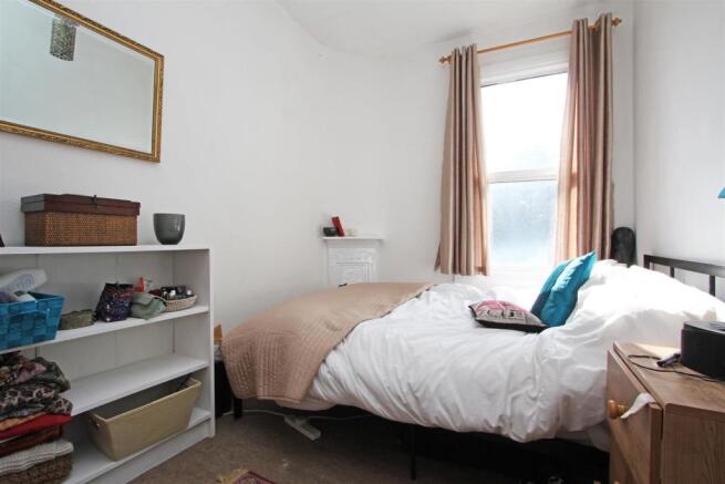 57 Kenlor Road bedroom 3.jpg