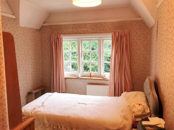 Bedroom 4.JPG