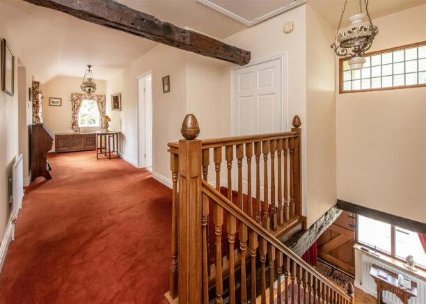 East Mill Cottage-landing.jpg