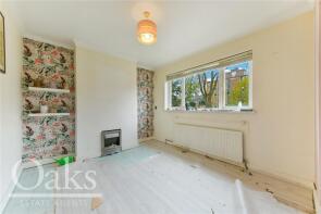 3, Ethelworth Court, Tulse Hill, London SW2 3UJ