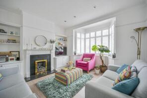 48, Forest View Road, London E17 4EL