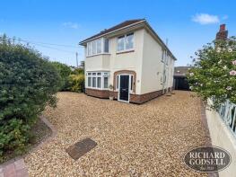 31, Arcadia Road, Christchurch BH23 2JF