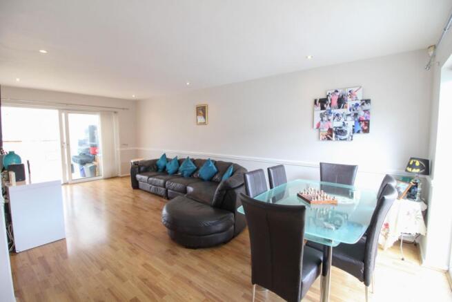 Living / Dining Room