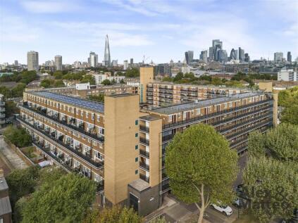 New Place Square, Bermondsey, SE16