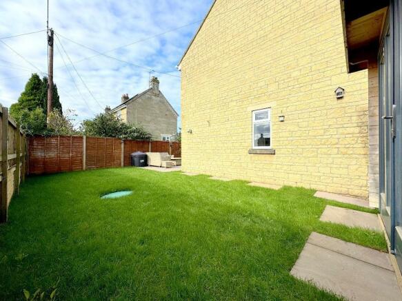 Photo 29