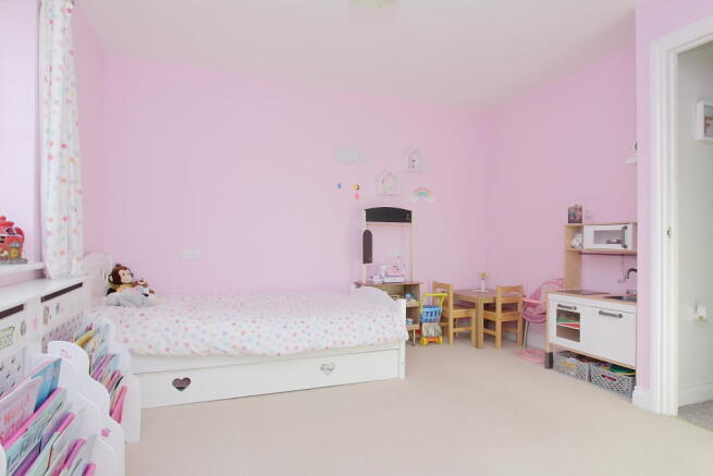 Photo 9