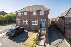 14, Swithens Close, Wakefield WF1 4GB