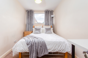 61, Bazely Street, London E14 0ES
