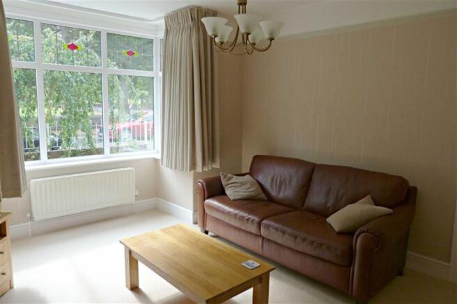 Lounge aspect 2