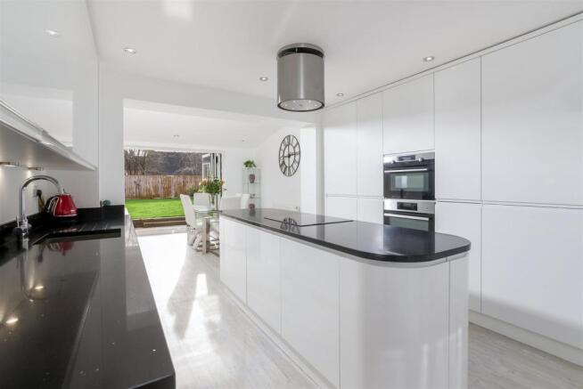 17 Whitehead Drive-6.jpg