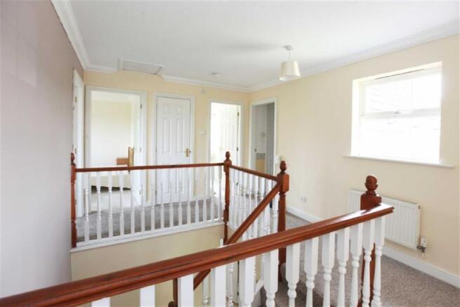 GALLERIED LANDING