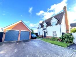 10, Pemberton Field, Rochford SS4 3BF