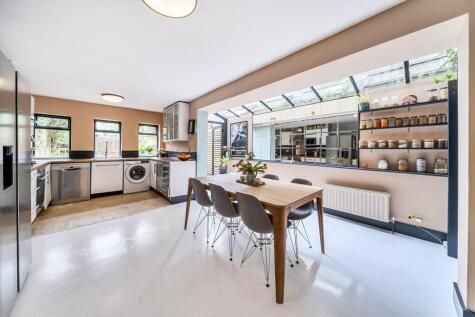 Cavendish Road, London, SW12