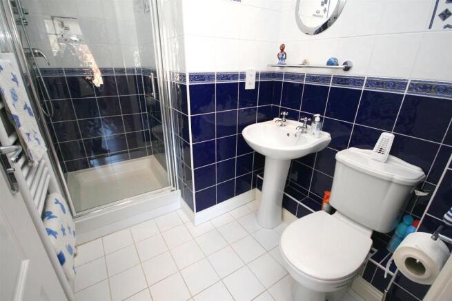 Shower Room.