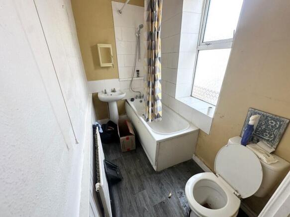2 bed Terraced for sale Image 10