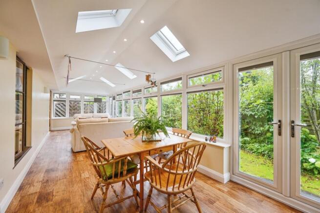 Garden Room::