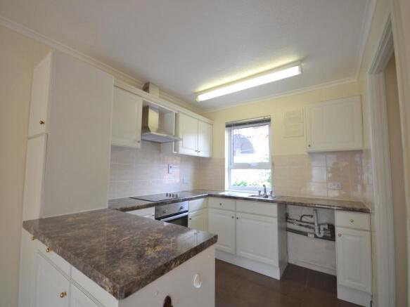 Kitchen / Dining Roo