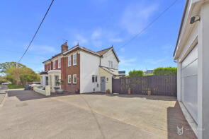 Grantham Cottage, Rattle Road, Pevensey BN24 5DP