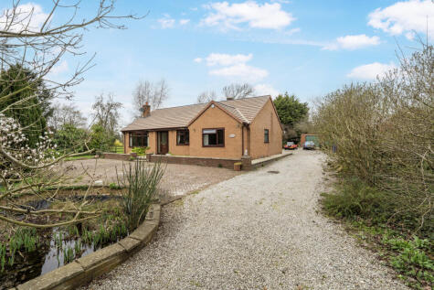 Meadow View, West End, Pollington, DN14 0