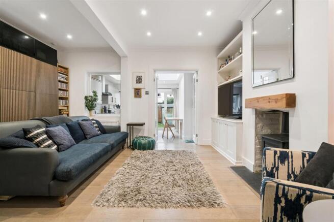 12 Croft Road South Wimbledon SW19 2NF reception.j