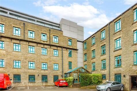 Mellor Street, Lees, Oldham, OL4