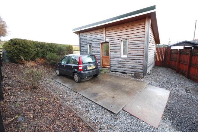 Chalet & Parking