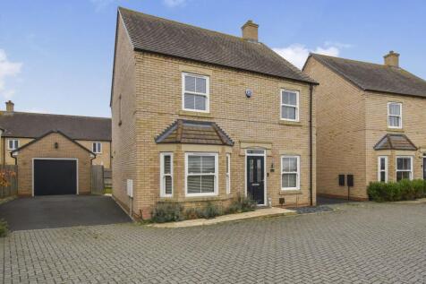 Brookbanks, Biggleswade, SG18