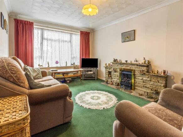 72 Rogate road-014.JPG
