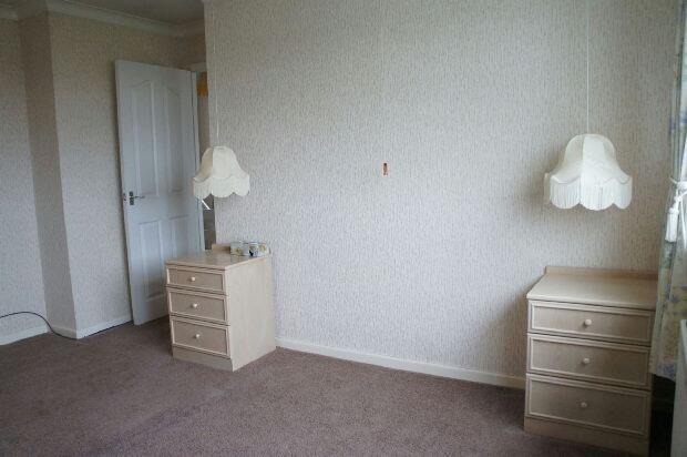 BEDROOM 1 FRONT