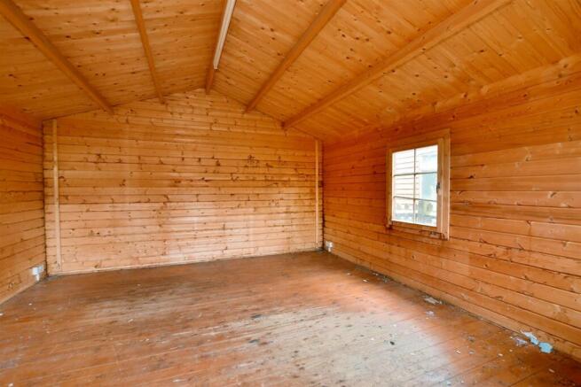Workshop/Outbuildings