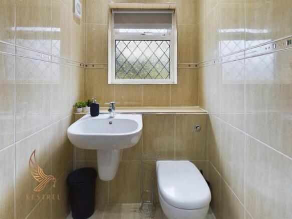 3 bed Terraced for sale Image 12