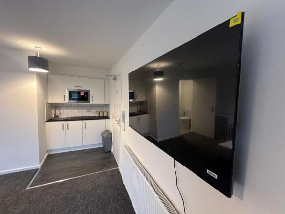 WhatsApp Image 2025-12-18 at 15.09.01.jpeg