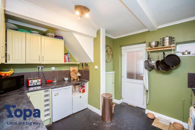 9 Kitchen