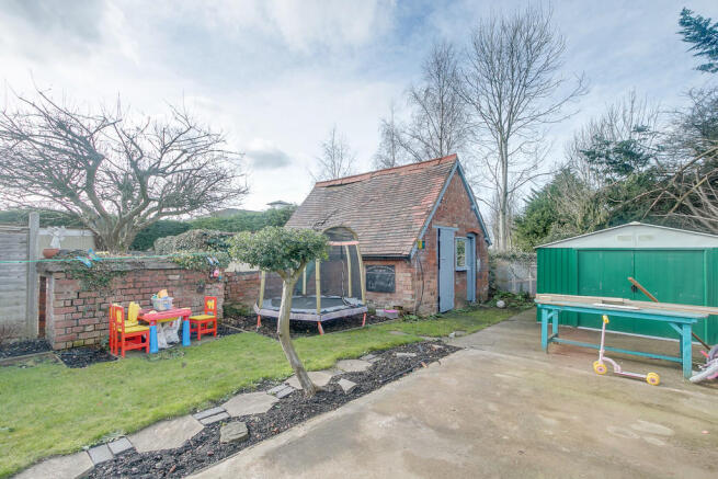 Garden - Aspect 2