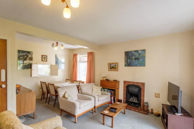 Cromwell Drive, East Leake photo 4