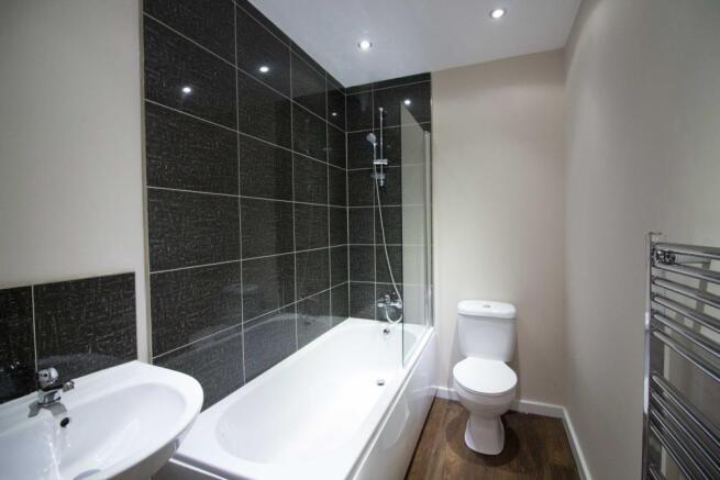 1 bed Flat to rent Image 4