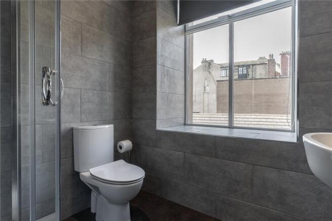 1 bed Apartment to rent Image 6