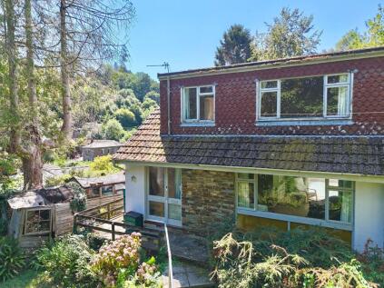 Maudlin Road, Totnes, TQ9