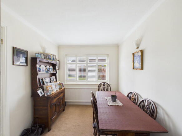 3 bed Semi-Detached for sale Image 6