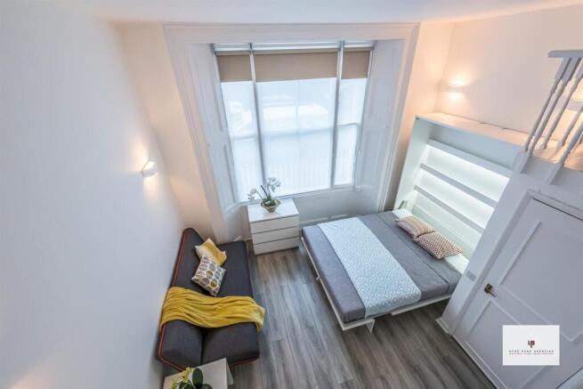 Clifford Court G.2-019-019 Logo.jpg