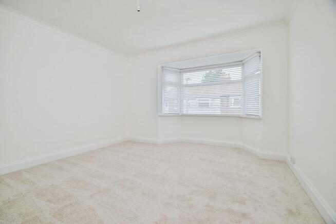 3 bed Terraced for sale Image 11