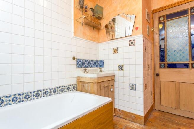 First Floor Bathroom