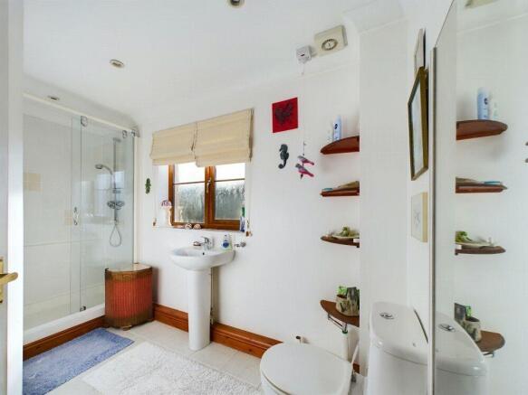 Ensuite