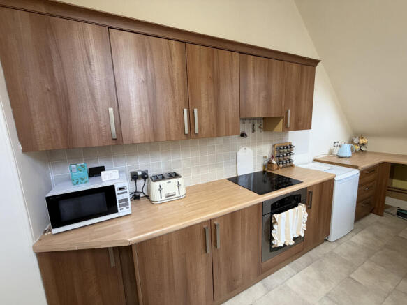 205 Forest Avenue, Aberdeen, Aberdeen City photo 4