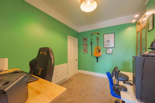 Ewemove Taunton Leslie Avenue (16)