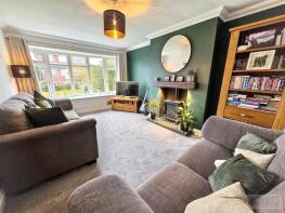 30, Wetenhall Drive, Leek ST13 8HU