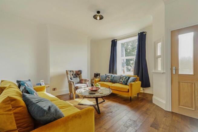 2 bed Terraced for sale Image 8